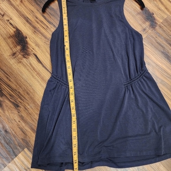 Athleta Air Cinch sleeveless Tank- top - Picture 6 of 7